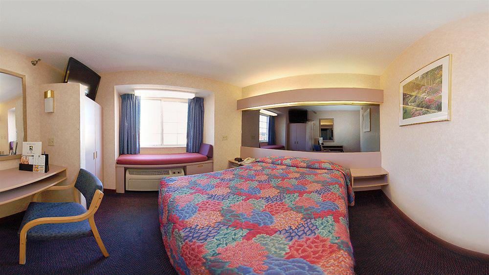 Quality Inn Grove City - Columbus South Eksteriør billede
